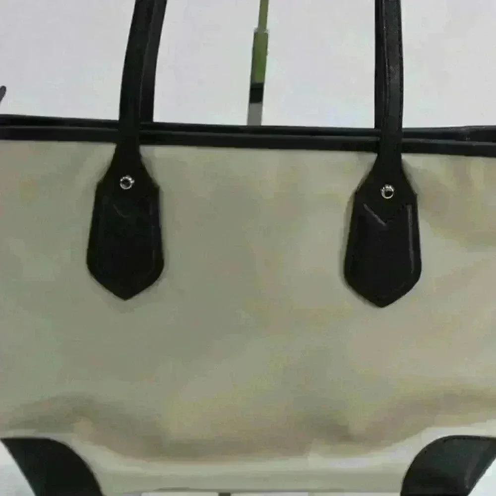LUXURY Michael Kors Tote Shoulder Bag​ - Picture 6 of 9